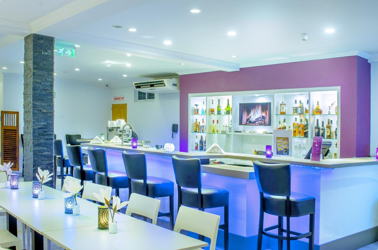 Q-Inn Boutique Hotel Парамарибо Экстерьер фото